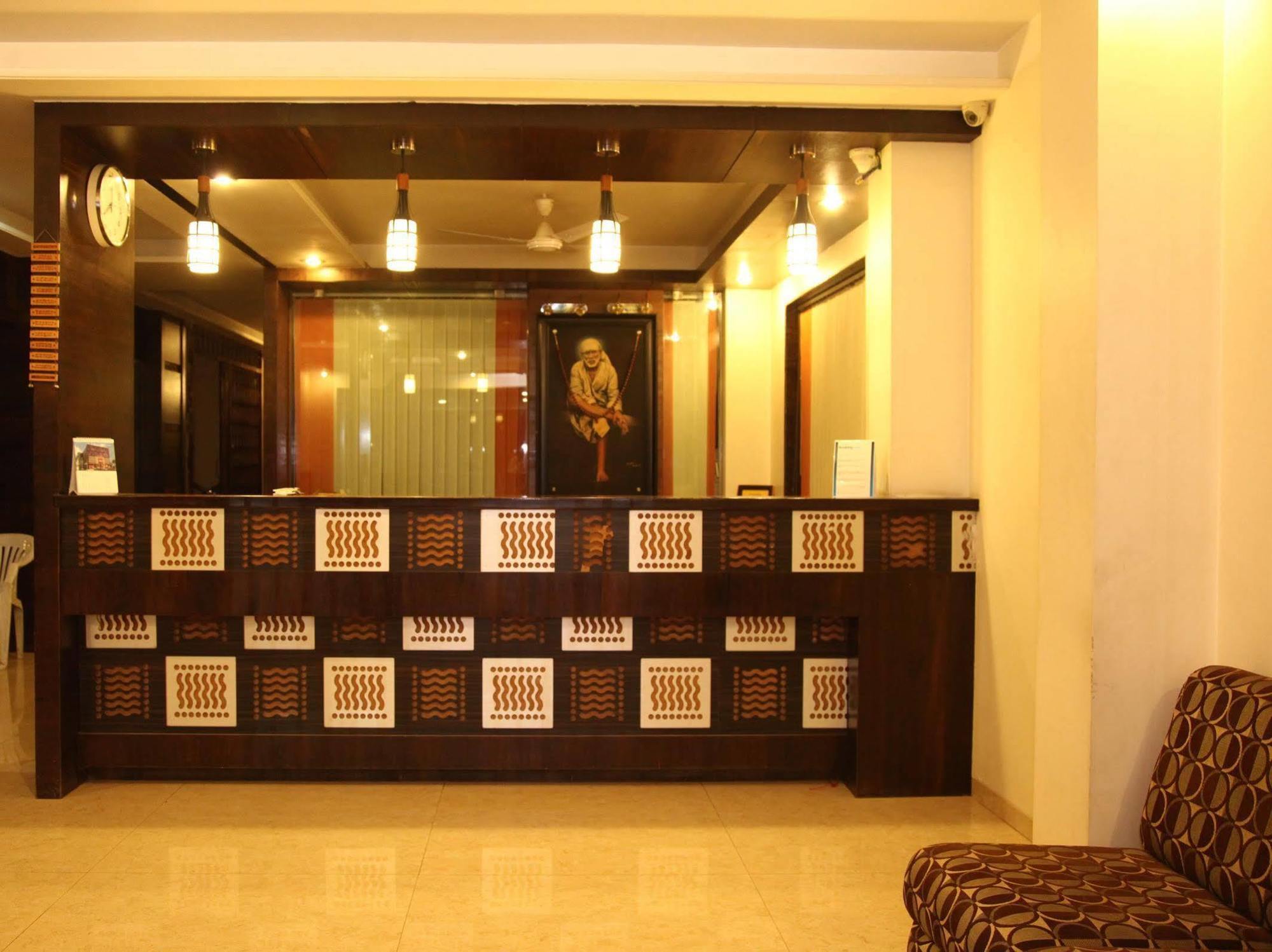 שירדי Hotel Sai Ramanand מראה חיצוני תמונה