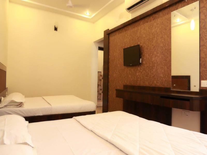 שירדי Hotel Sai Ramanand מראה חיצוני תמונה